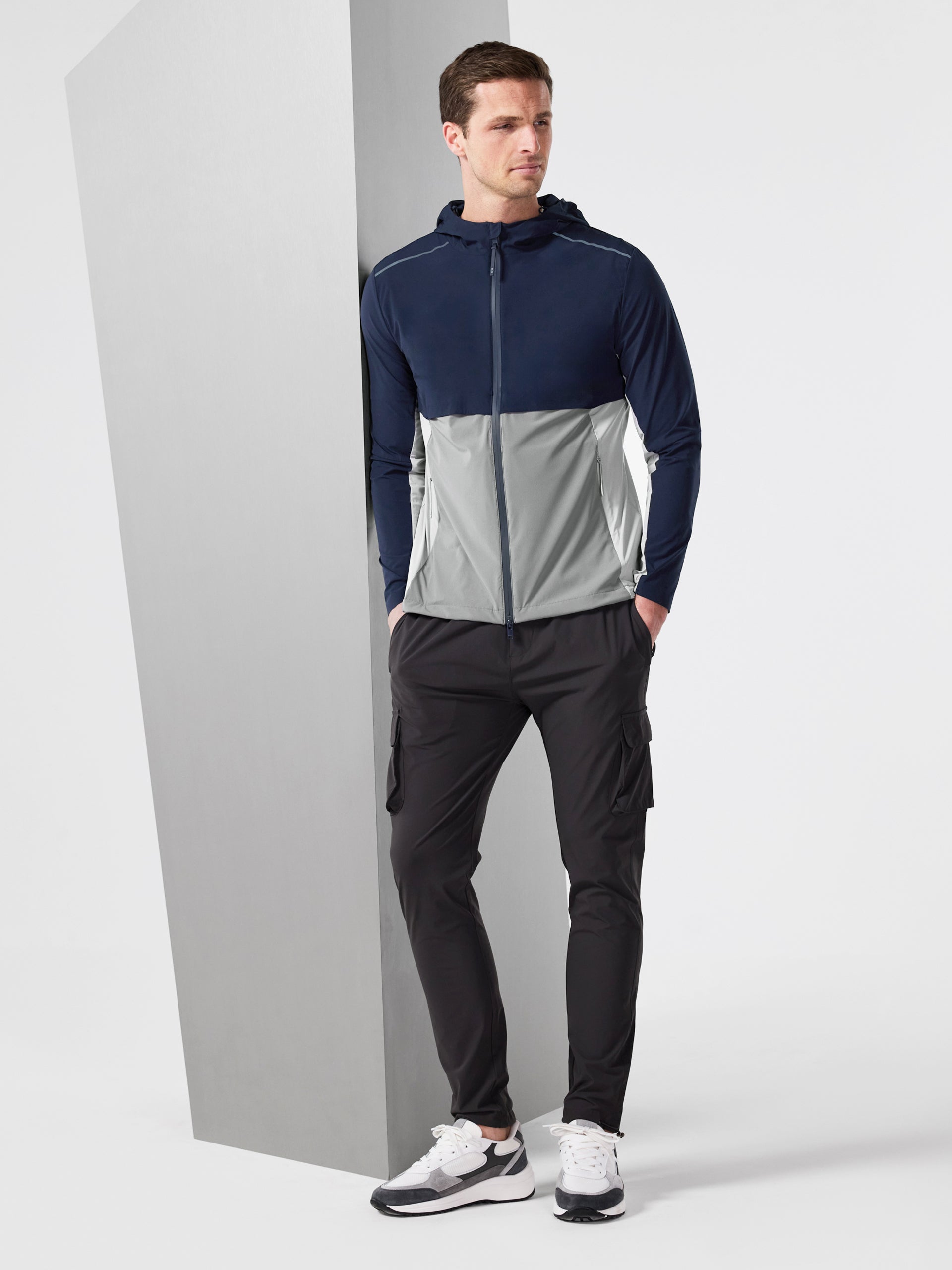 Lightweight Performance Windbreaker in Navy