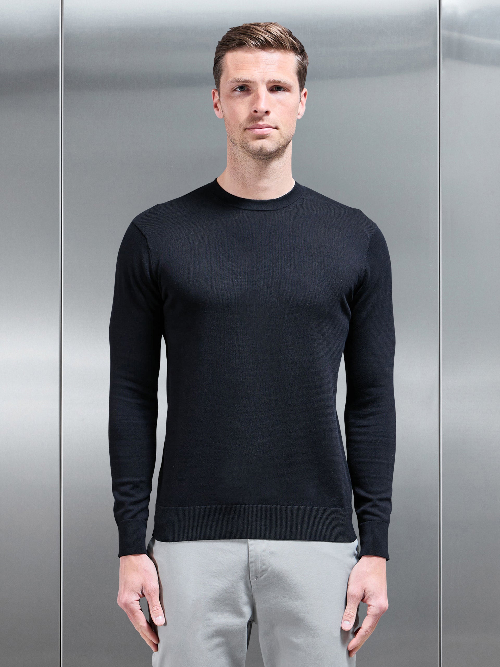 Cotton Knitted Crew Neck Sweatshirt in Black