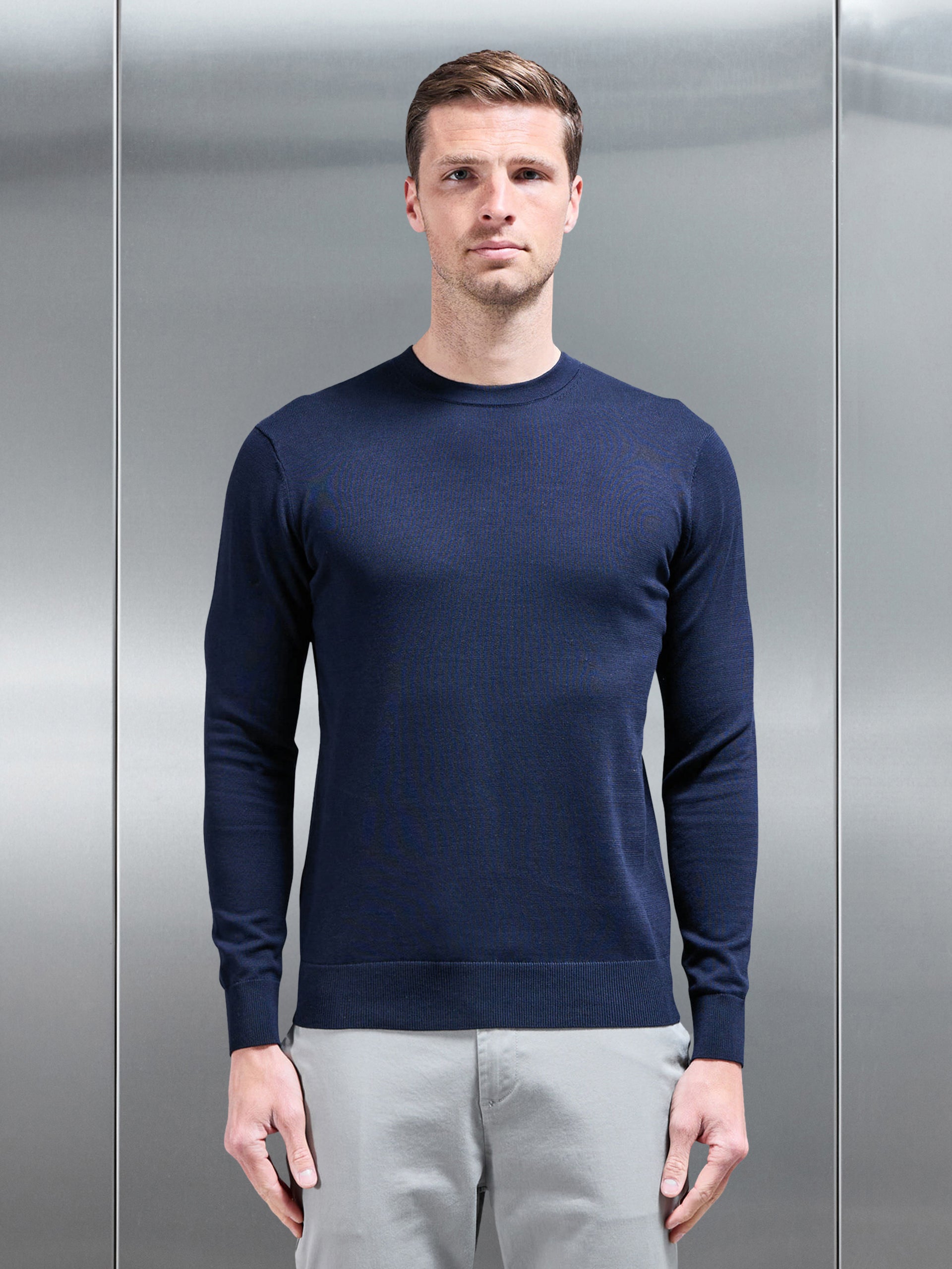 Cotton Knitted Crew Neck Sweatshirt in Navy