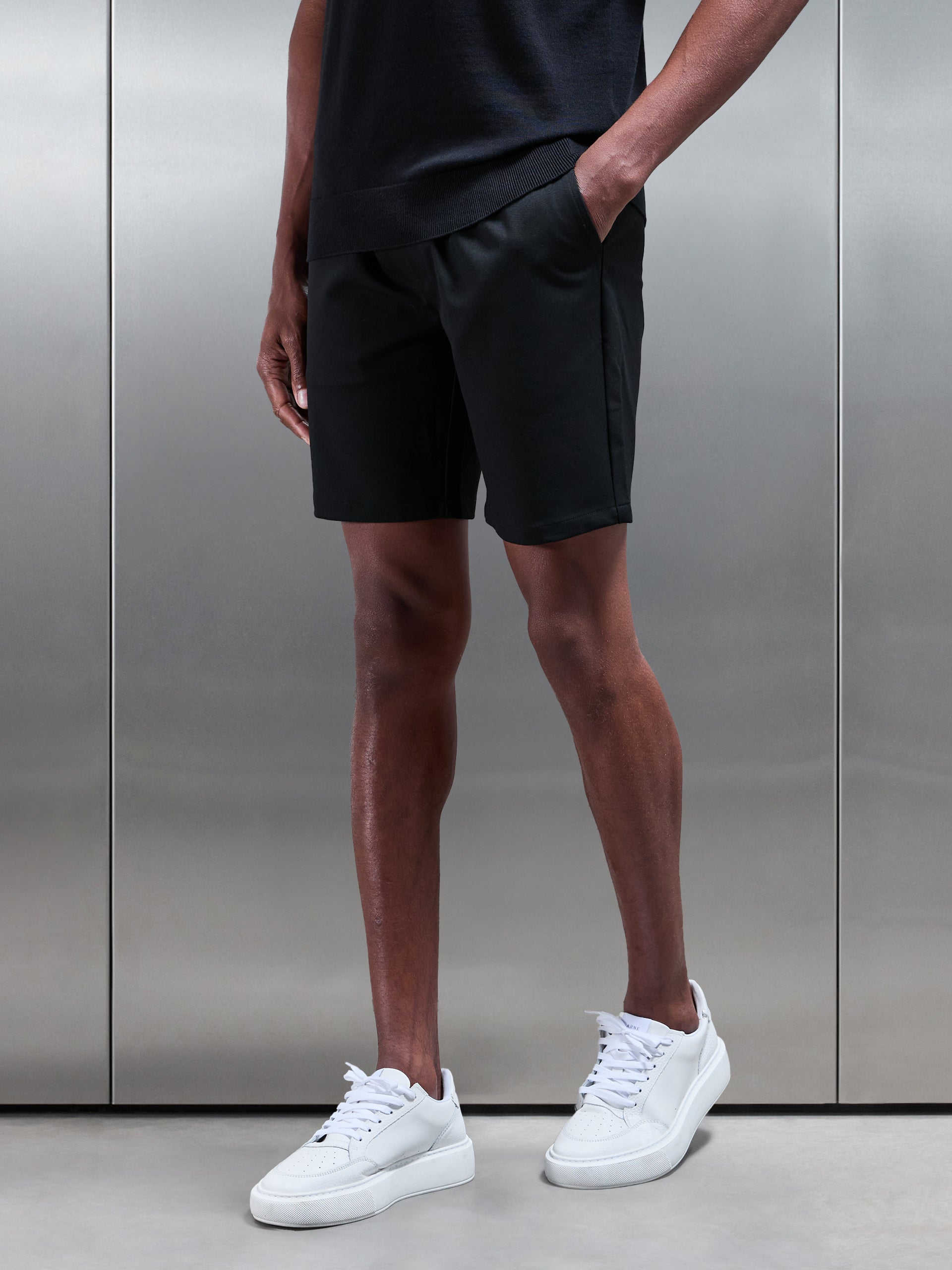 Essential Drawstring Tailored Short in Black