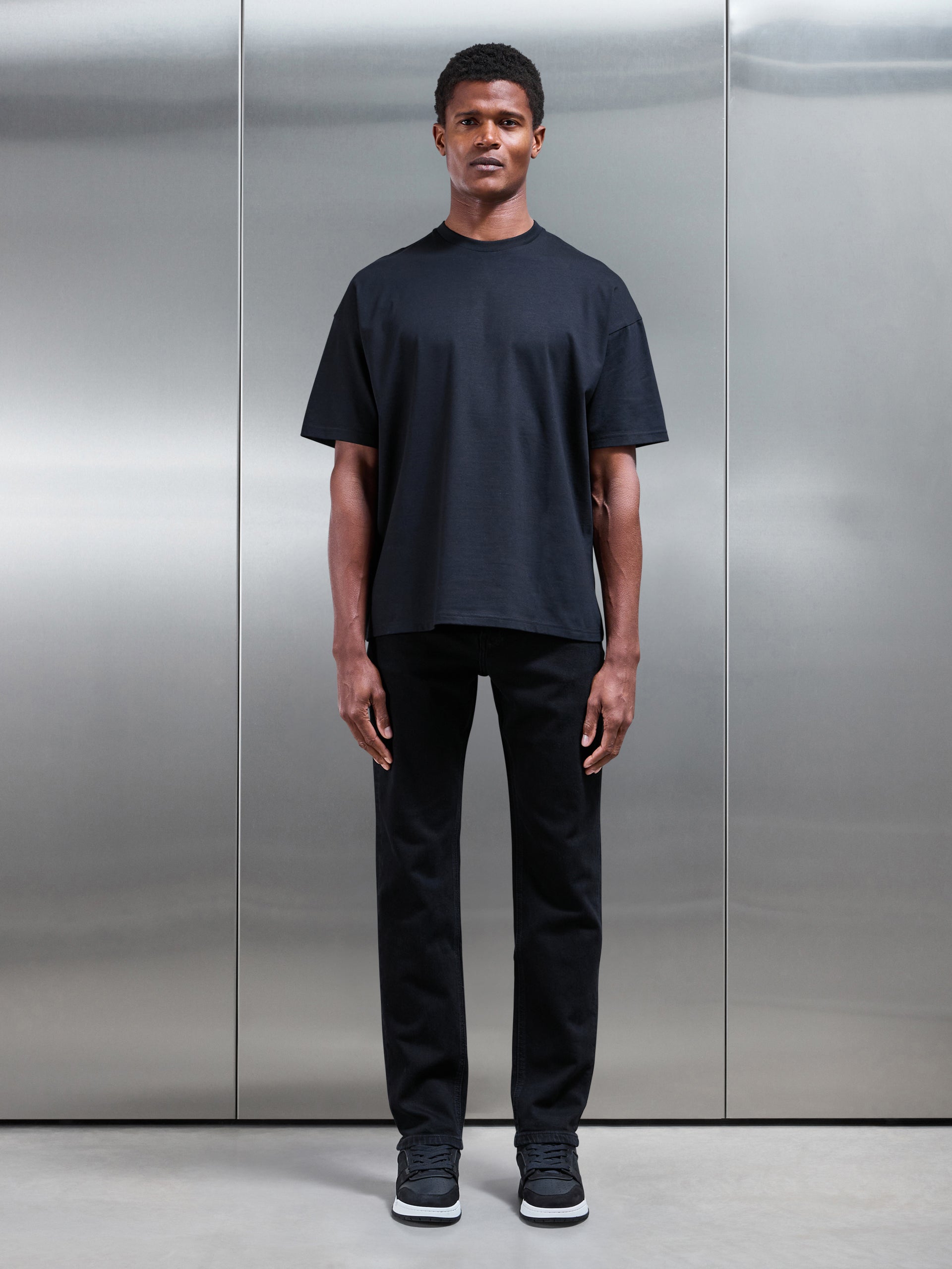 Essential Relaxed Fit Cotton T-Shirt in Black