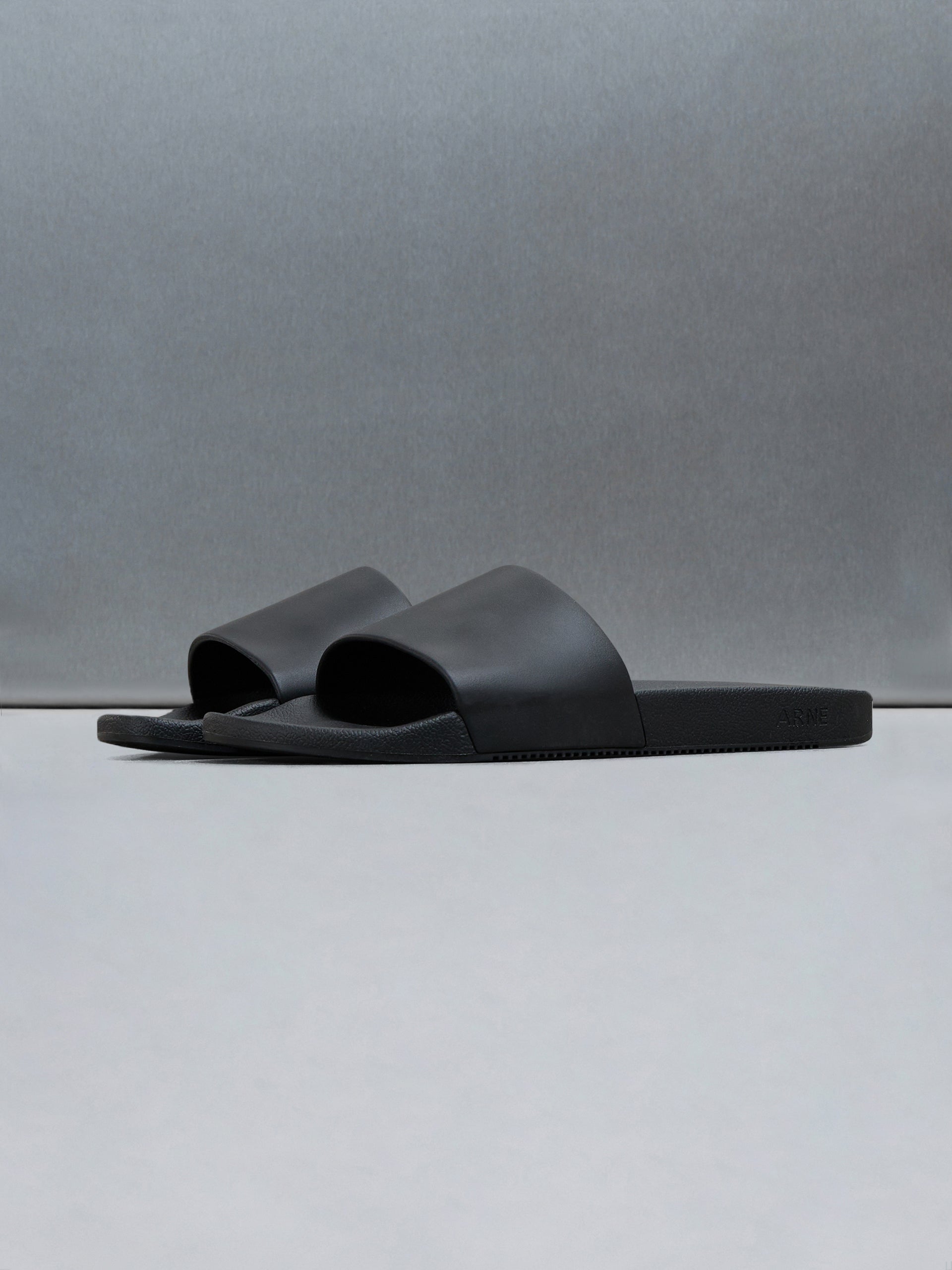 Essential Slides in Black