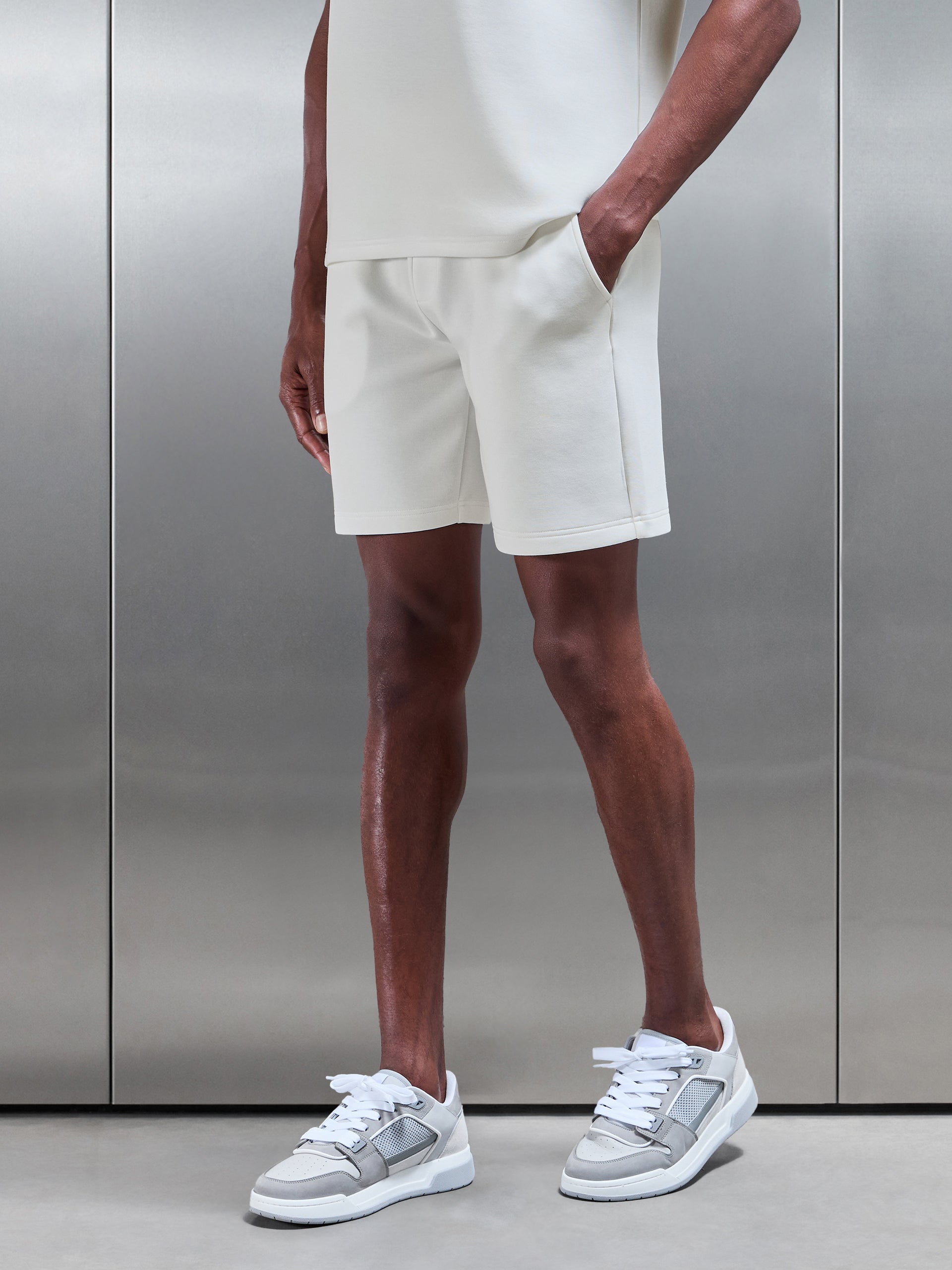 Everyday Luxe Relaxed Short in Off White
