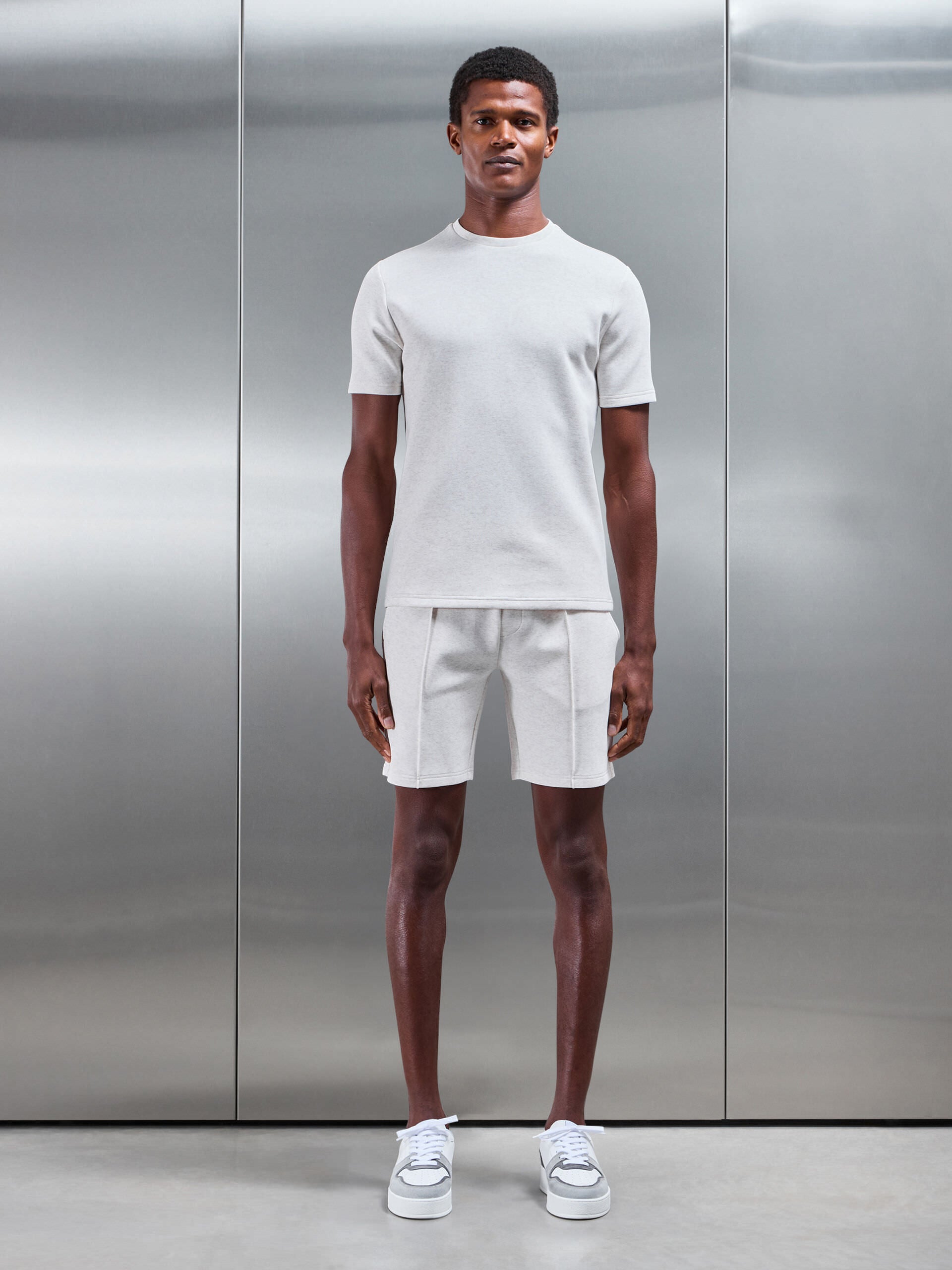 Everyday Luxe Short in Oatmeal