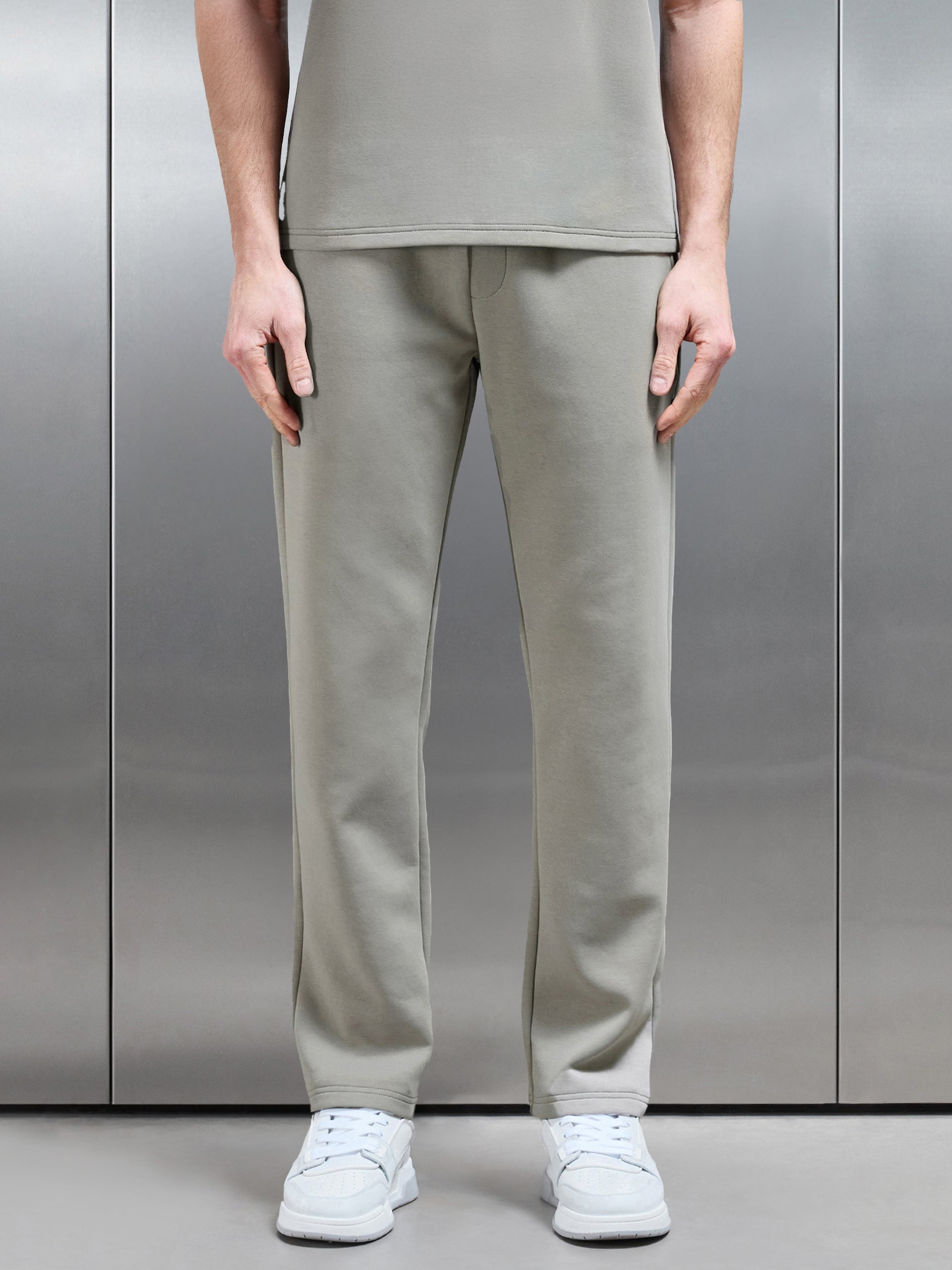 Everyday Luxe Straight Leg Jogger in Stone