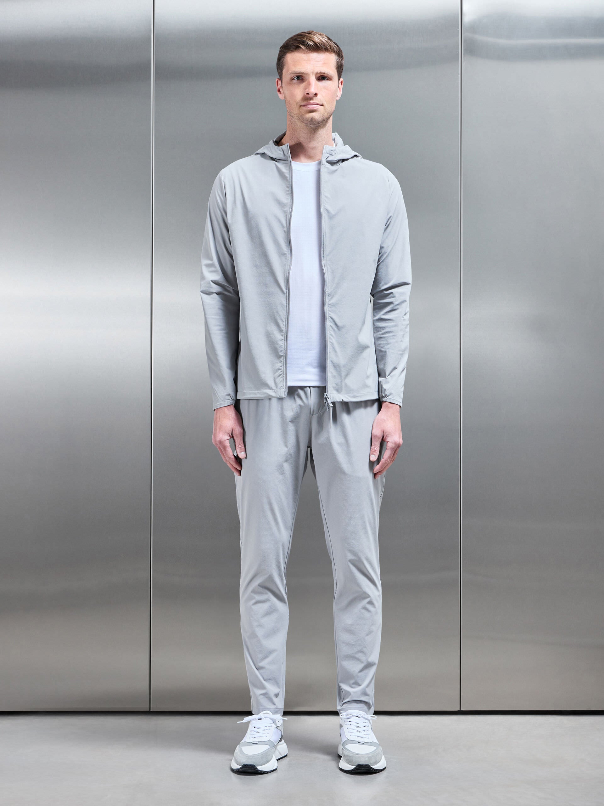 Active Technical Tapered Trackpant in Mid Grey