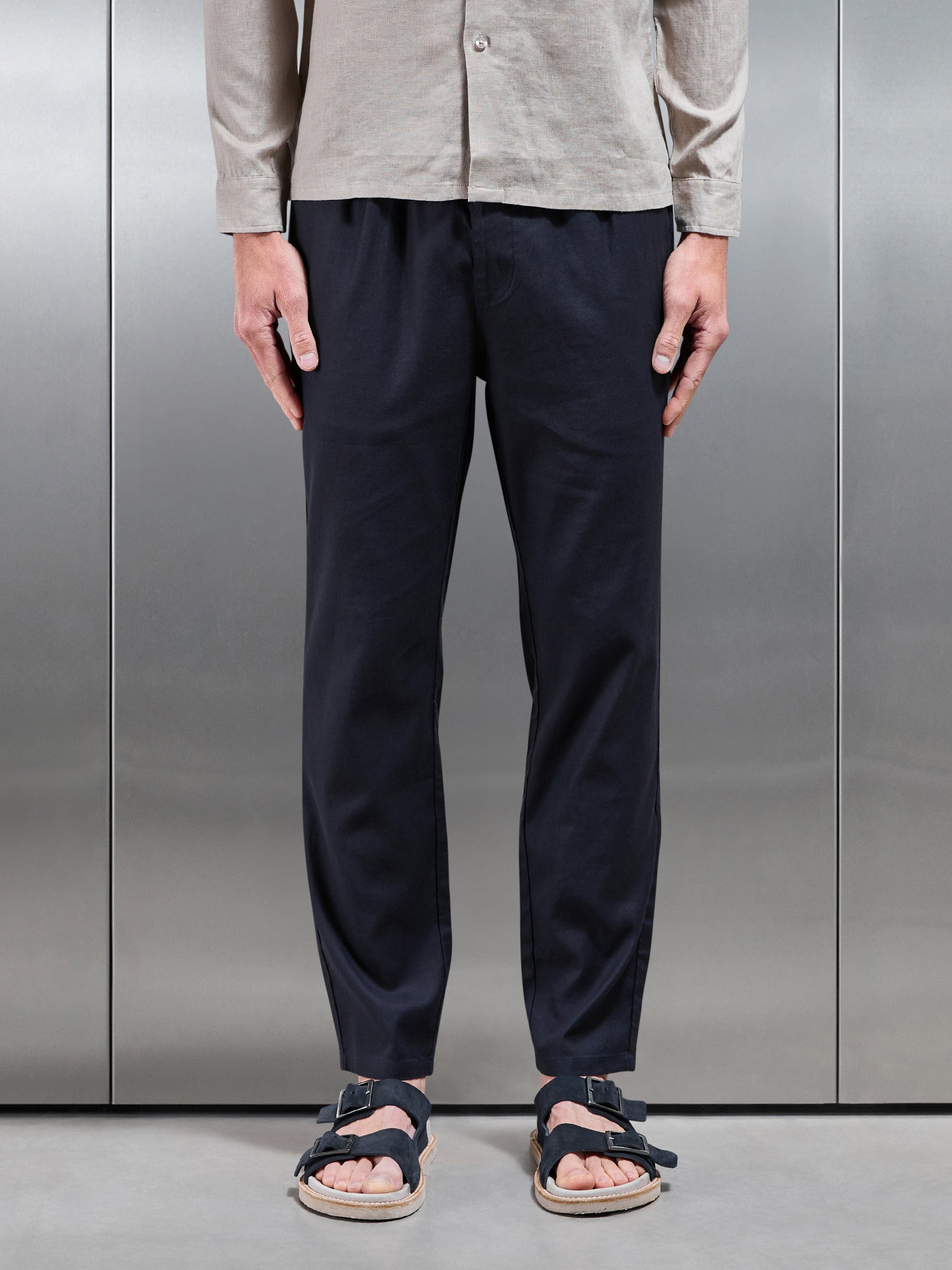 Linen Drawstring Trouser in Navy