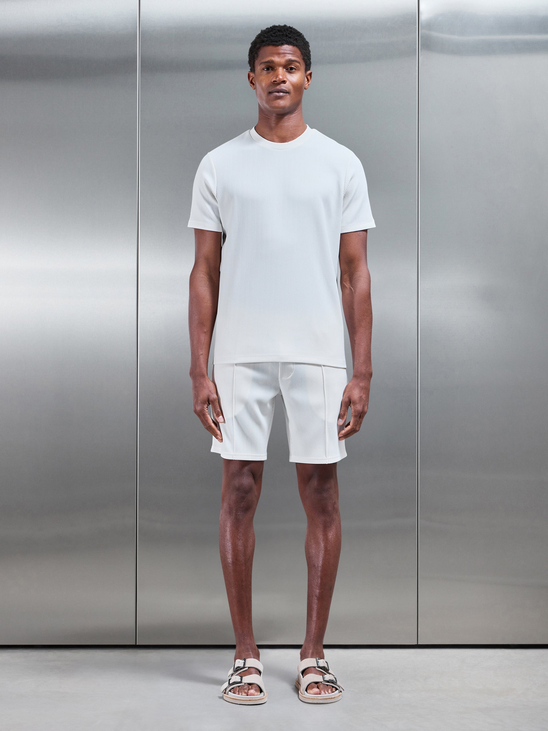 Pleated Short in Ecru