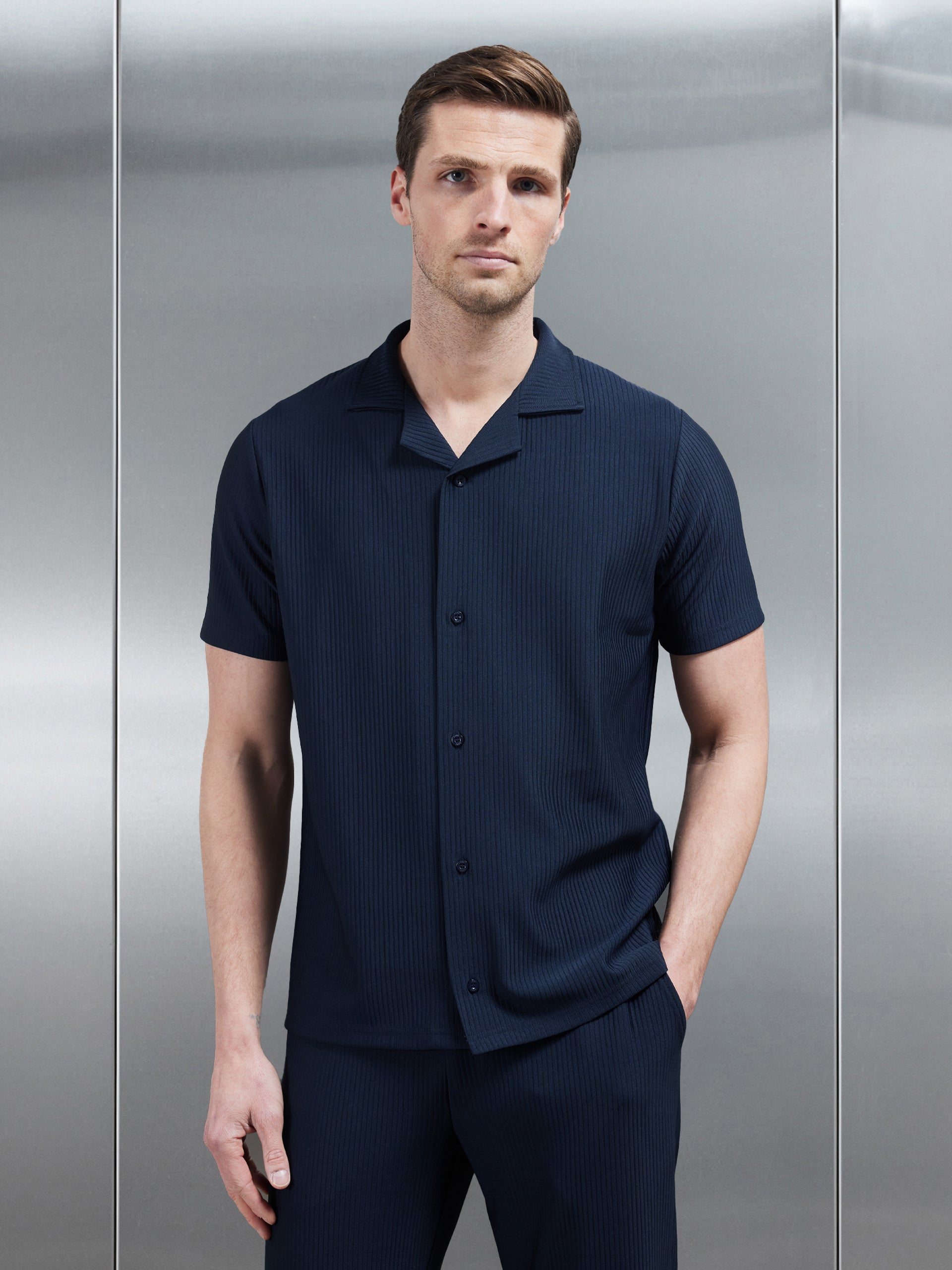 Pleated Textured Revere Collar Shirt in Navy
