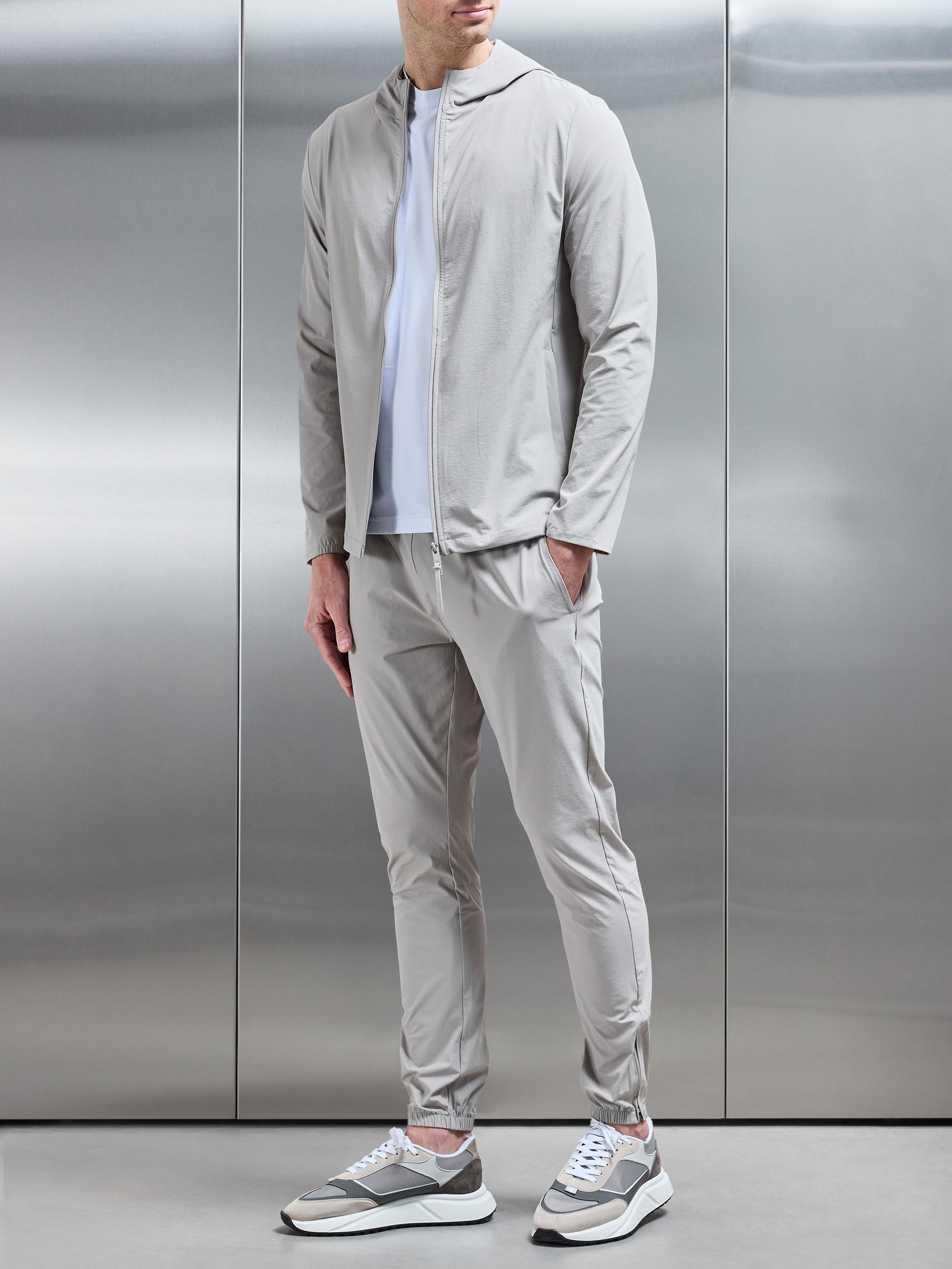 Active Technical Cuffed Trackpant in Stone