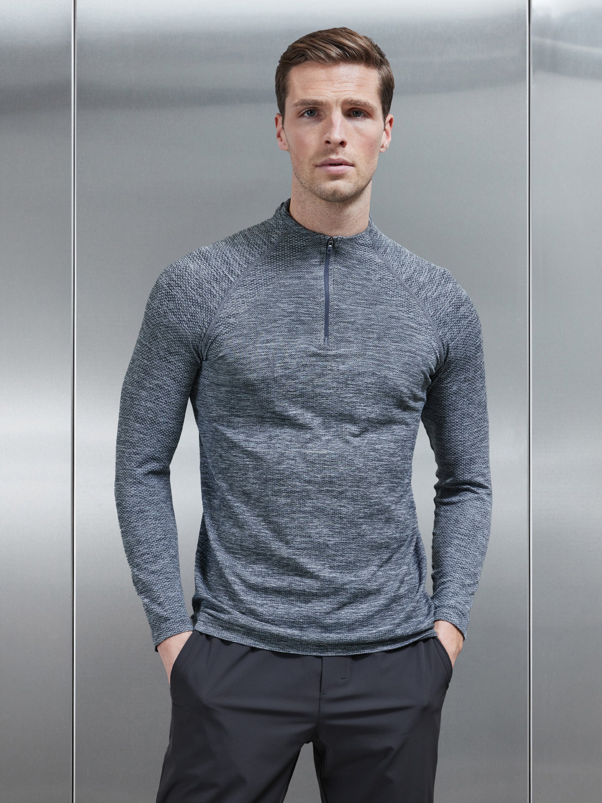 Seamless Performance Quarter Zip in Marl Grey