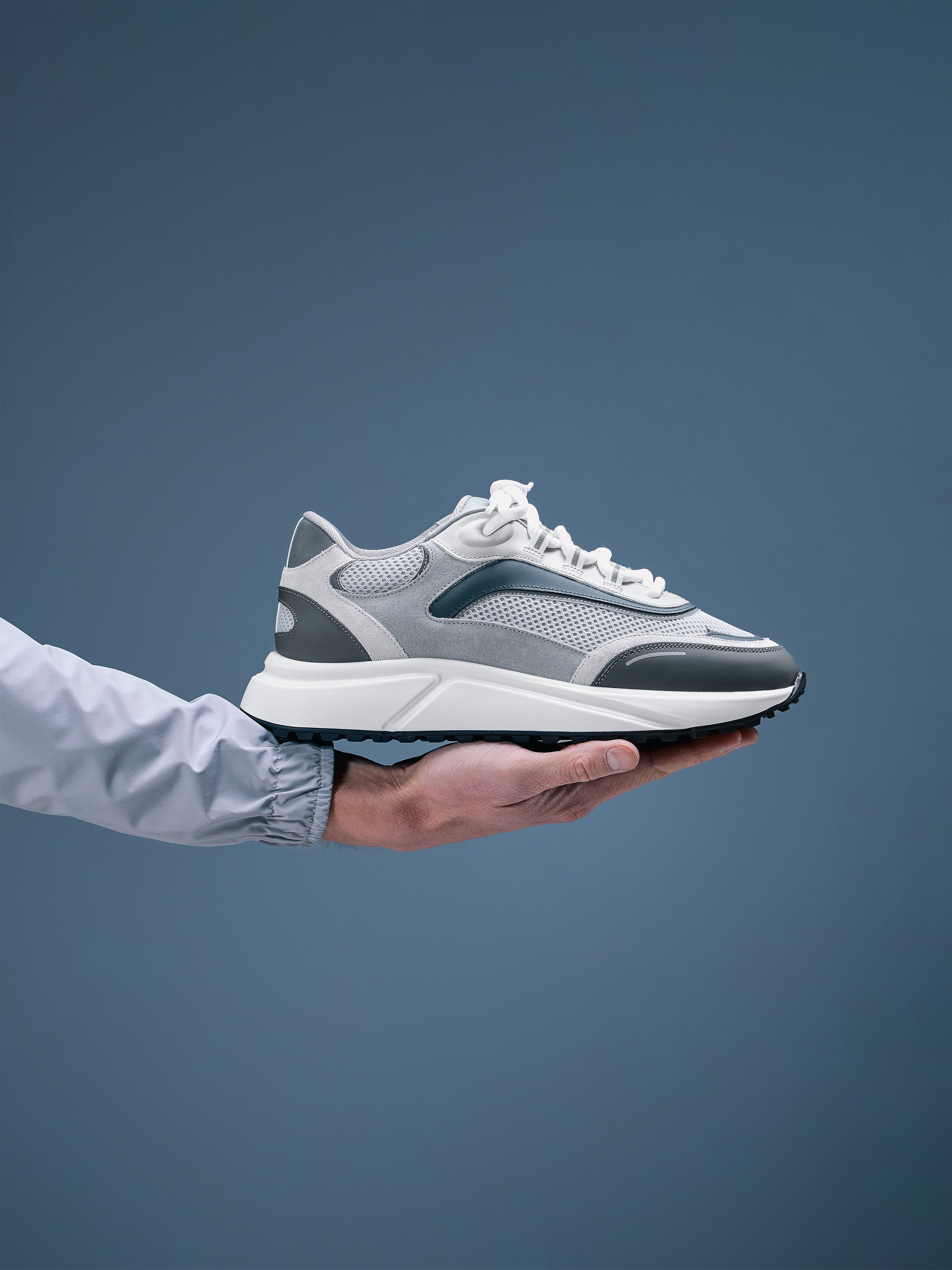 Technical Runner 2.0 in Ocean Grey